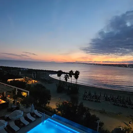 Duplex Con Vistas Al Mar,cerca De Playa Y Puerto エステポナ