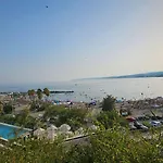 Duplex Con Vistas Al Mar,cerca De Playa Y Puerto Apartment Estepona