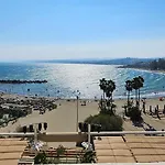 Appartamento Duplex Con Vistas Al Mar,cerca De Playa Y Puerto
