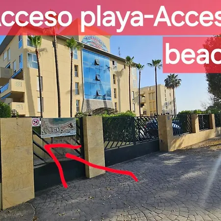 Duplex Con Vistas Al Mar,cerca De Playa Y Puerto Daire Estepona