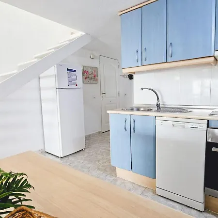 Apartment Duplex Con Bellas Vistas Al Mar, A Pasos De La Playa *