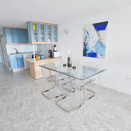 Apartment Duplex Con Bellas Vistas Al Mar, A Pasos De La Playa Estepona