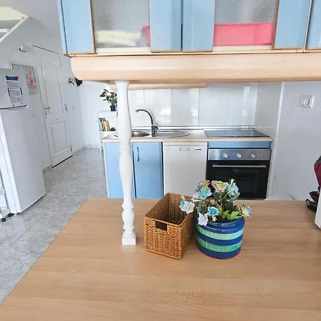 Duplex Con Vistas Al Mar,cerca De Playa Y Puerto Daire