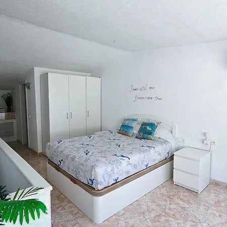 Duplex Con Vistas Al Mar, Playa Y Puerto A Pasos Lägenhet *