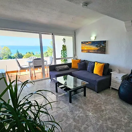 Duplex Con Vistas Al Mar, Cerca De La Playa Y Puerto Daire *