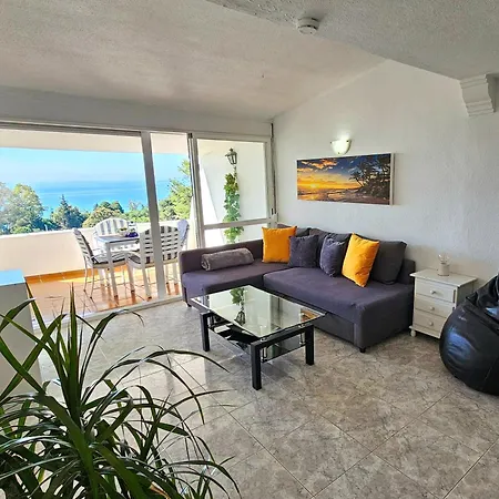 Duplex Con Vistas Al Mar, Cerca De La Playa Y Puerto *