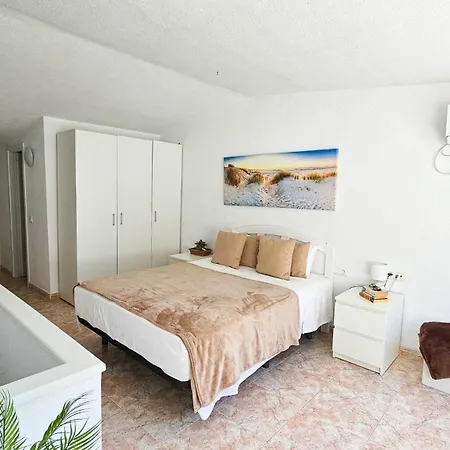 Duplex Con Vistas Al Mar, Cerca De La Playa Y Puerto Appartamento