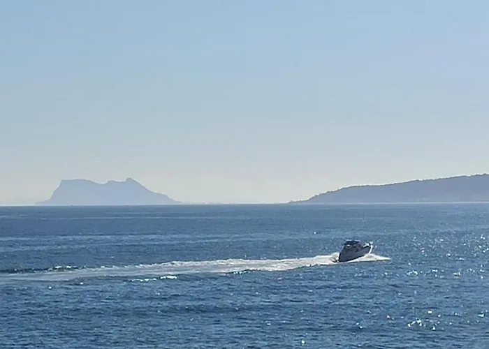 Duplex Con Vistas Al Mar,cerca De Playa Y Puerto * Estepona