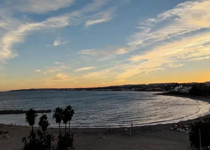 Apartment Duplex Con Vistas Al Mar,cerca De Playa Y Puerto Estepona