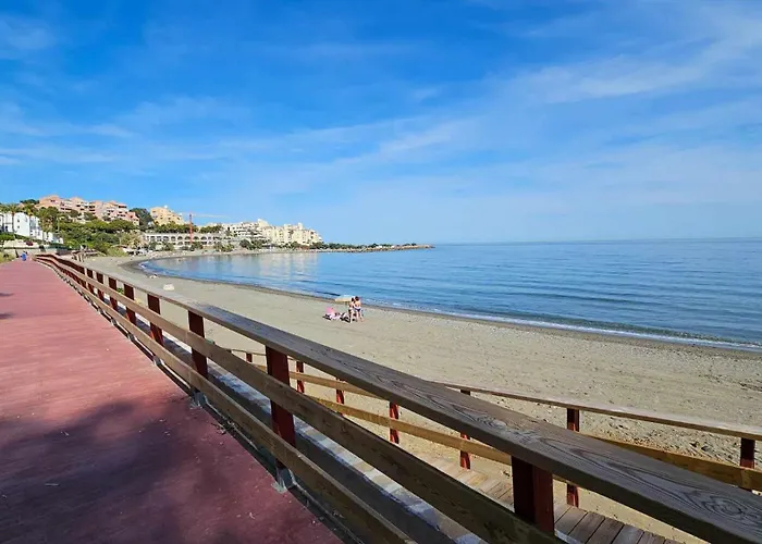 Duplex Con Vistas Al Mar,cerca De Playa Y Puerto * Estepona