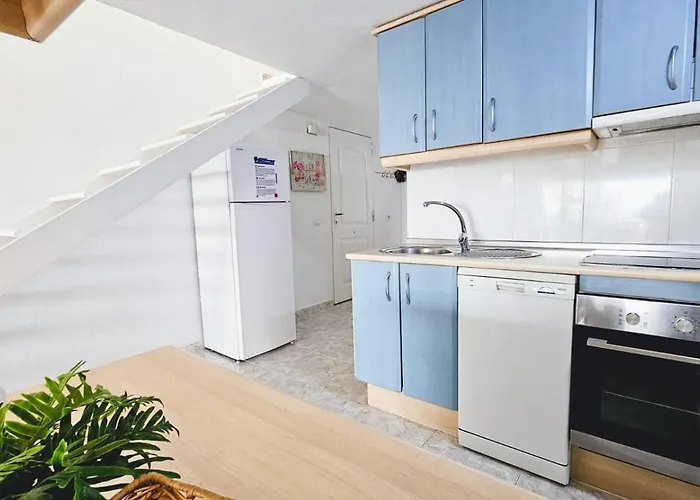 Apartment Duplex Con Vistas Al Mar,cerca De Playa Y Puerto *