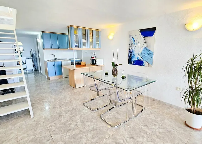 Duplex Con Vistas Al Mar,cerca De Playa Y Puerto * 埃斯特波纳