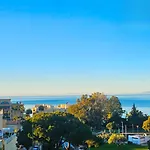 アパート Duplex Con Vistas Al Mar,cerca De Playa Y Puerto エステポナ
